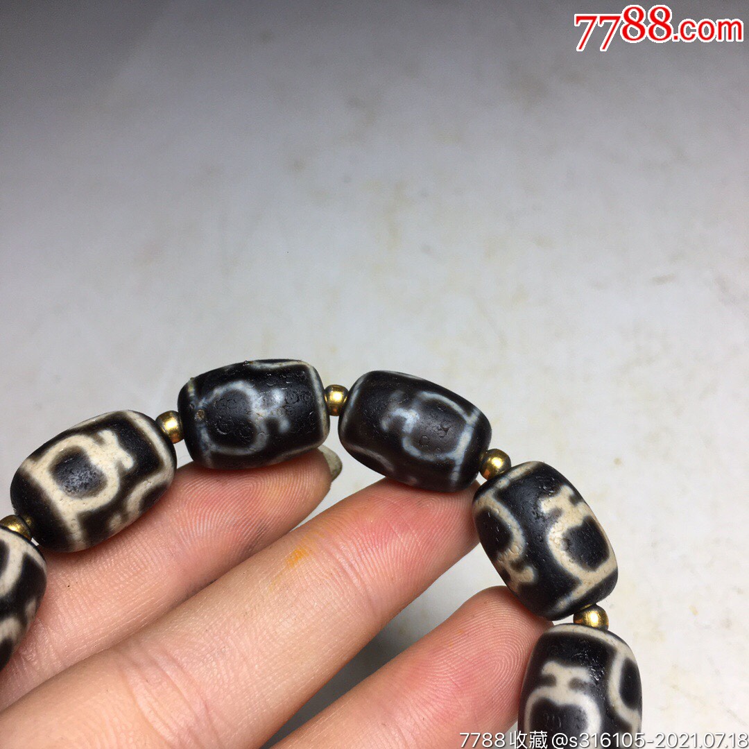西藏回流天珠手串尺寸:珠子直径14mm包浆醇厚,稀有天珠属于事业部天