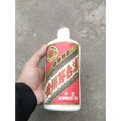 早年茅台瓶