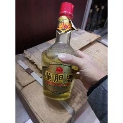  strong>熊胆酒一瓶 /strong>_老酒收藏