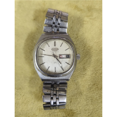 日本lobor罗宝石英中型男士手表-价格:200元-au29149729-手表/腕表