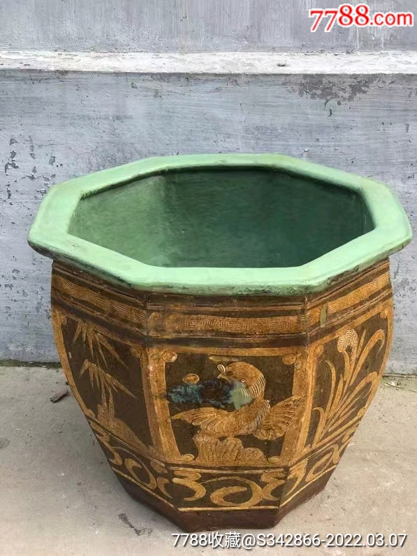 清代八角荷花缸图案清晰釉水一流寓意祥和包浆温润器型归正制作i艺精