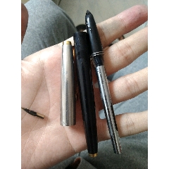 英雄牌钢笔