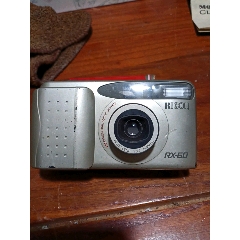 汤姆m900口照相机