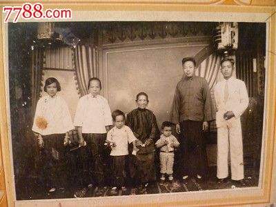 民国早期富贵家族全家福合影老照片<em>三寸金莲</em>小