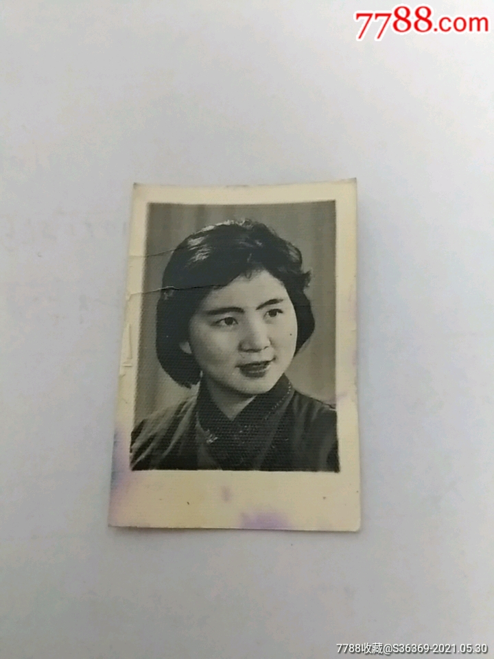美女-黑白老照片-气质佳
