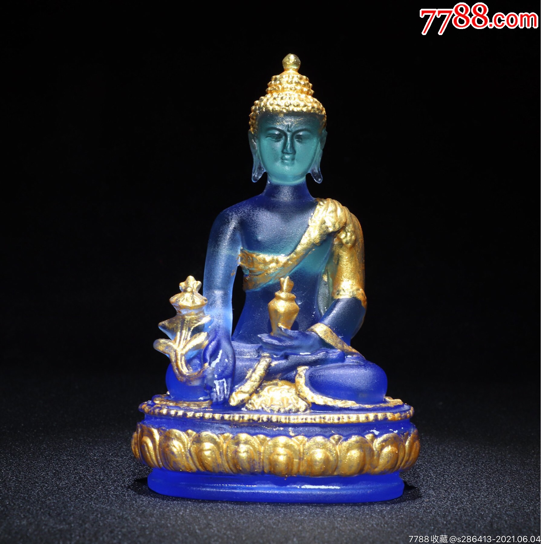 琉璃药师佛高12cm,宽7.5cm,重364克