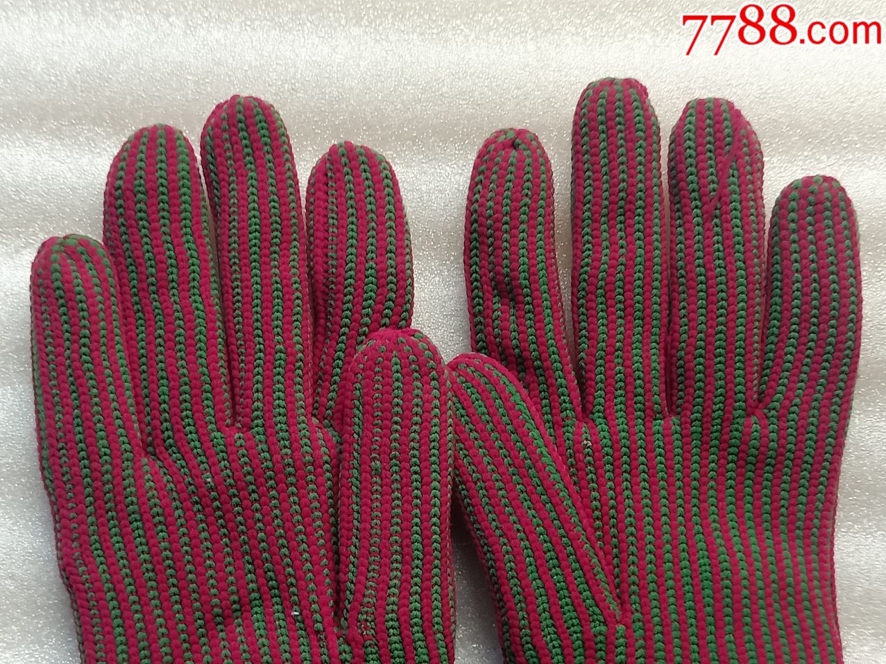 八十年代左右全新品弹力手套b809,商标断了,品相如图