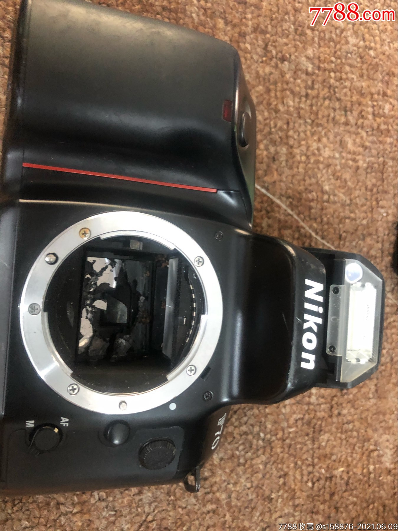 尼康f70老胶卷相机