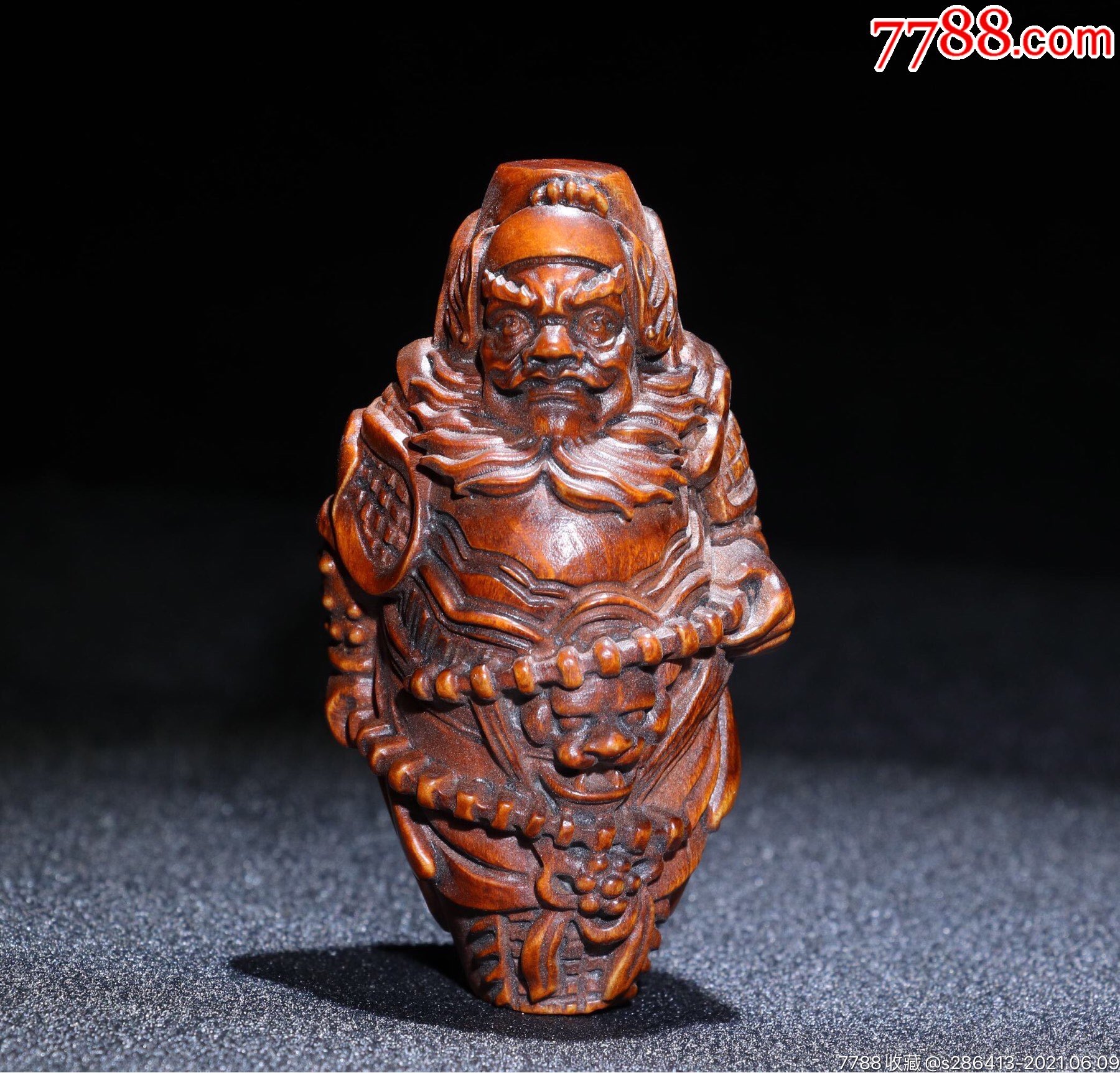 黄杨木精雕钟馗手把件高8cm宽4cm重35g