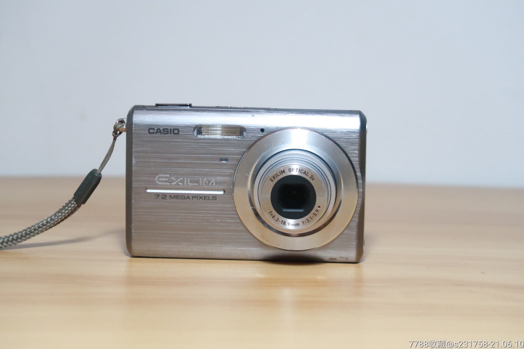 日本卡西欧卡片数码相机,功能一切正常