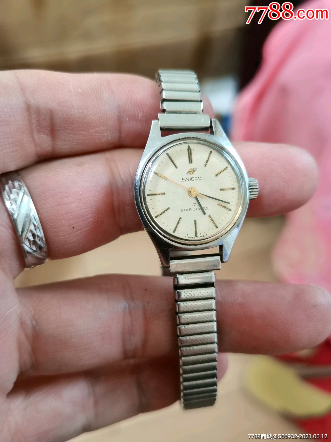 女表英纳格2660