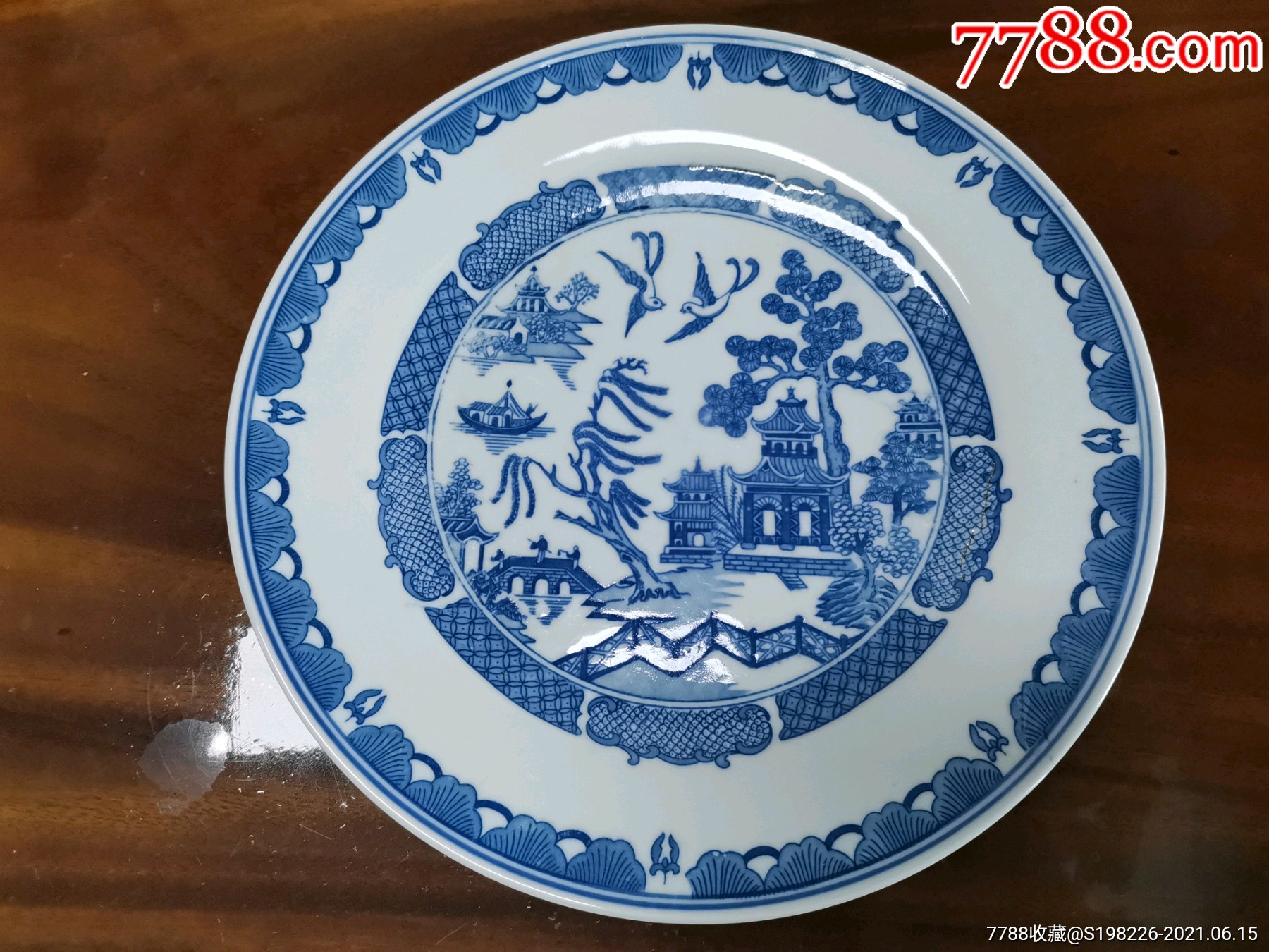 景德镇567青花梧桐祥鸟釉下彩大瓷盘
