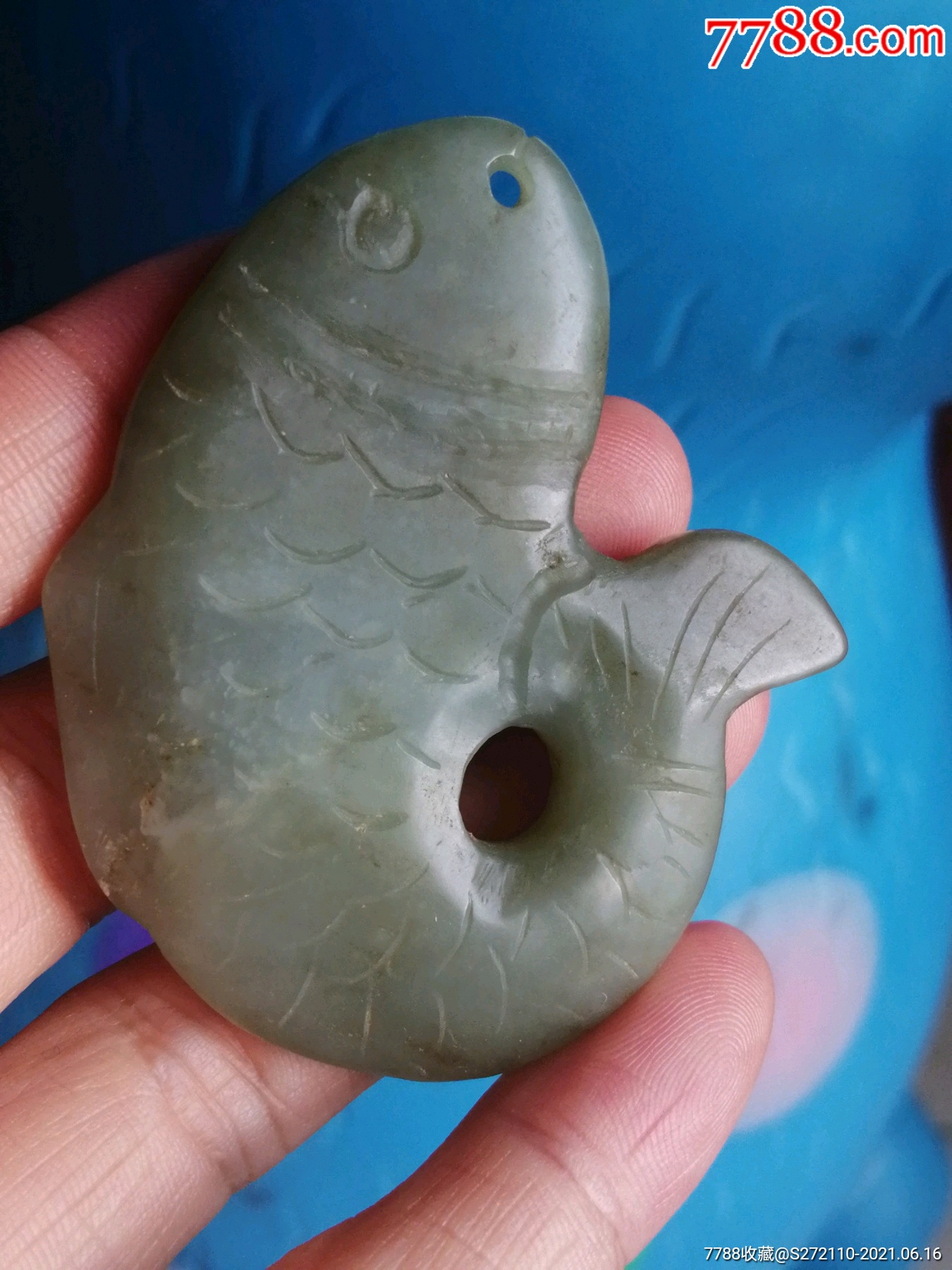 和田玉青玉鱼年年有余