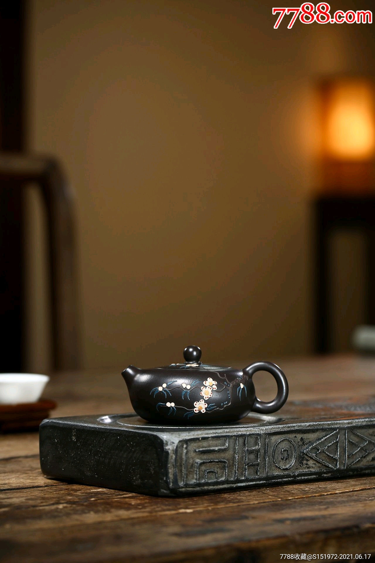 宜兴紫砂原矿黑朱泥扁西施壶