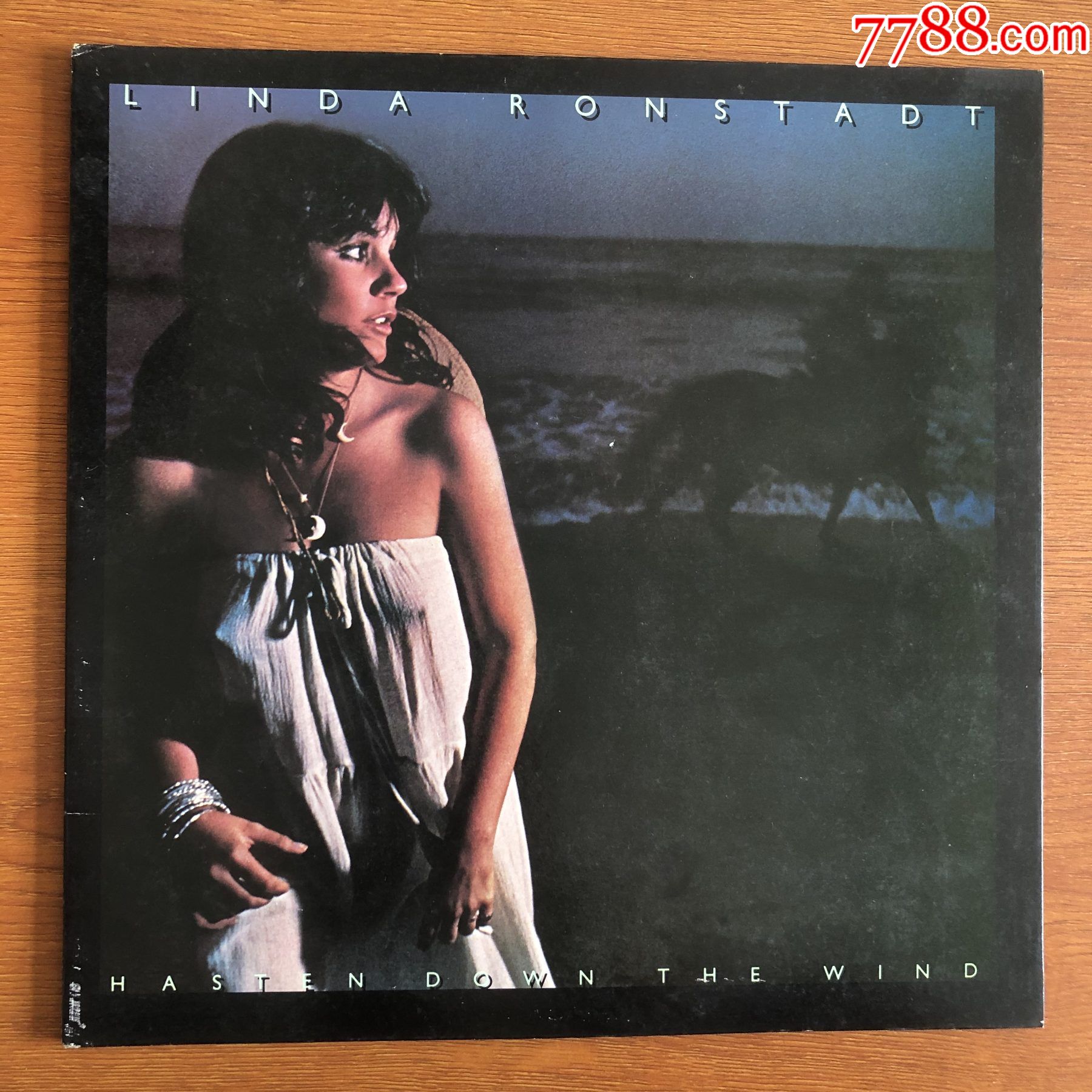 琳达朗丝黛-hastendownthewind-12寸黑胶lp-b13