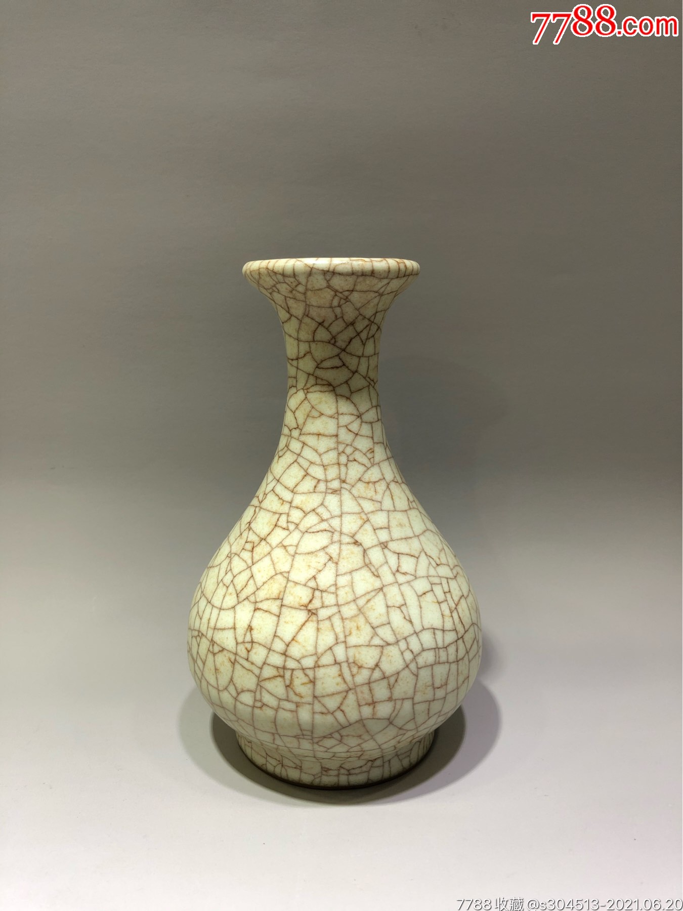 哥窑玉壶春瓶_青瓷/秘色瓷_第1张_7788瓷器