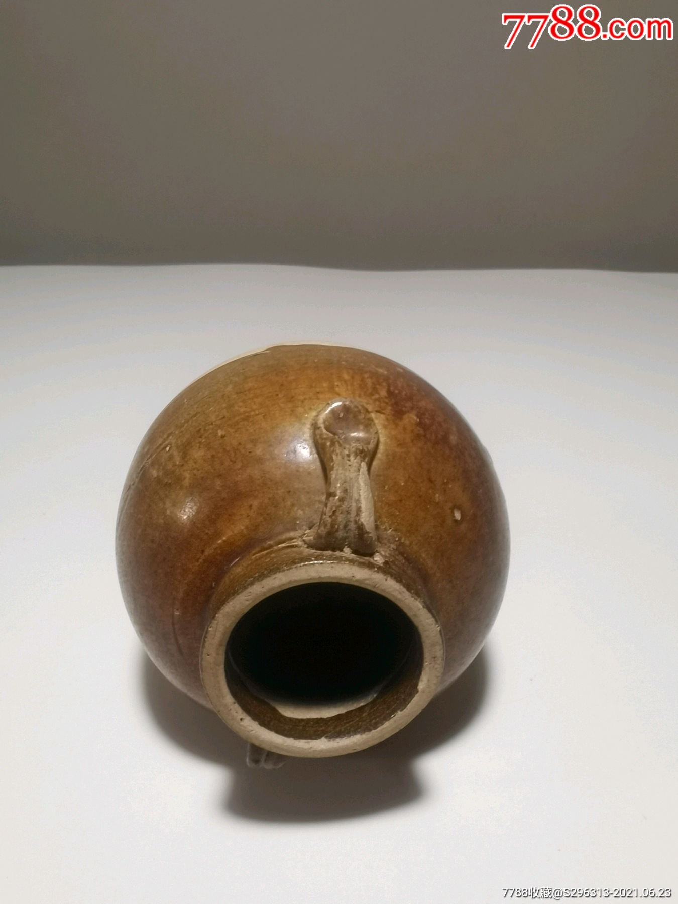 旧藏唐代黄釉二系罐