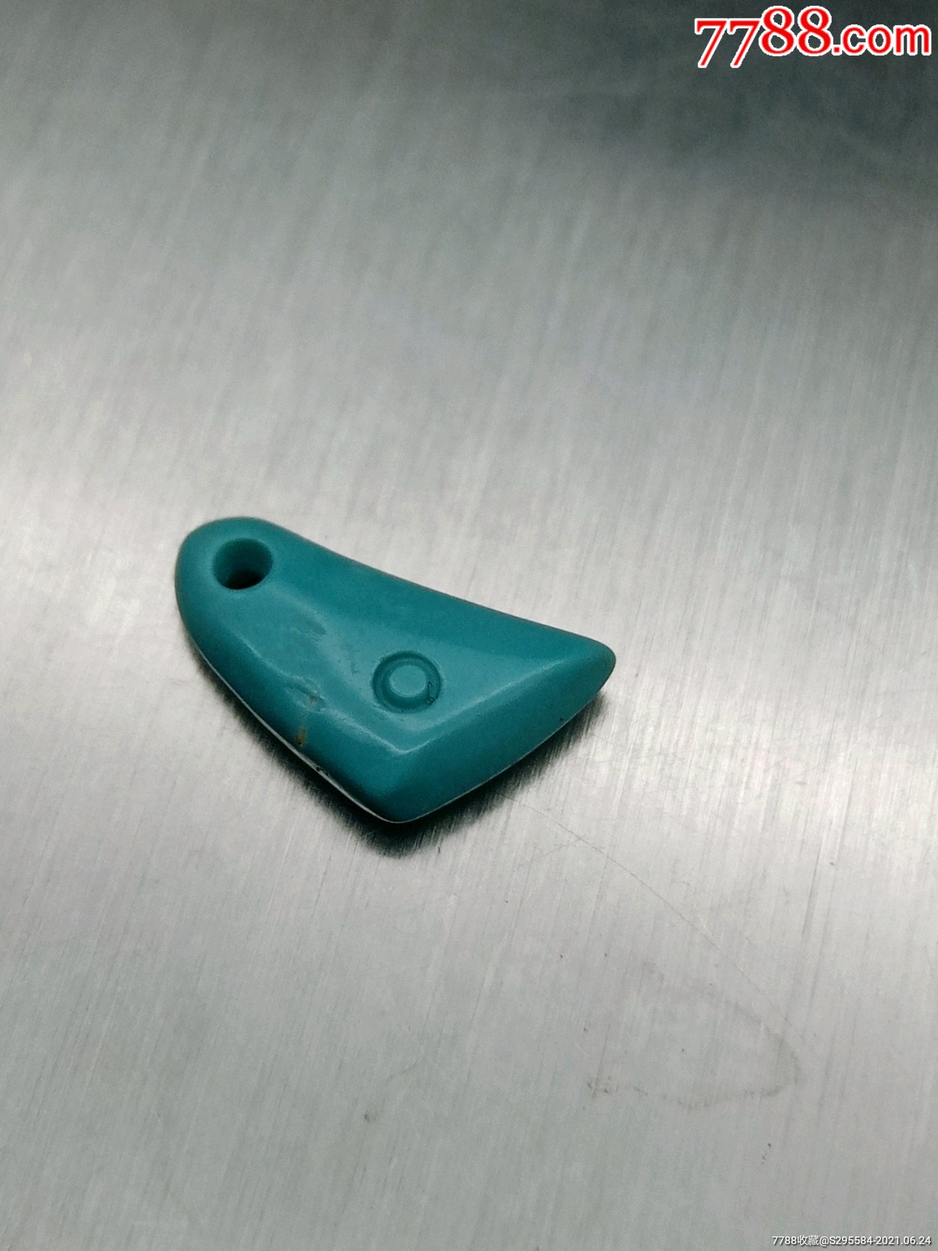 纯天然高瓷蓝绿松石卡子