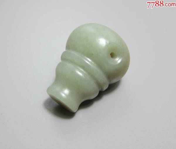 和田玉三通 佛头
