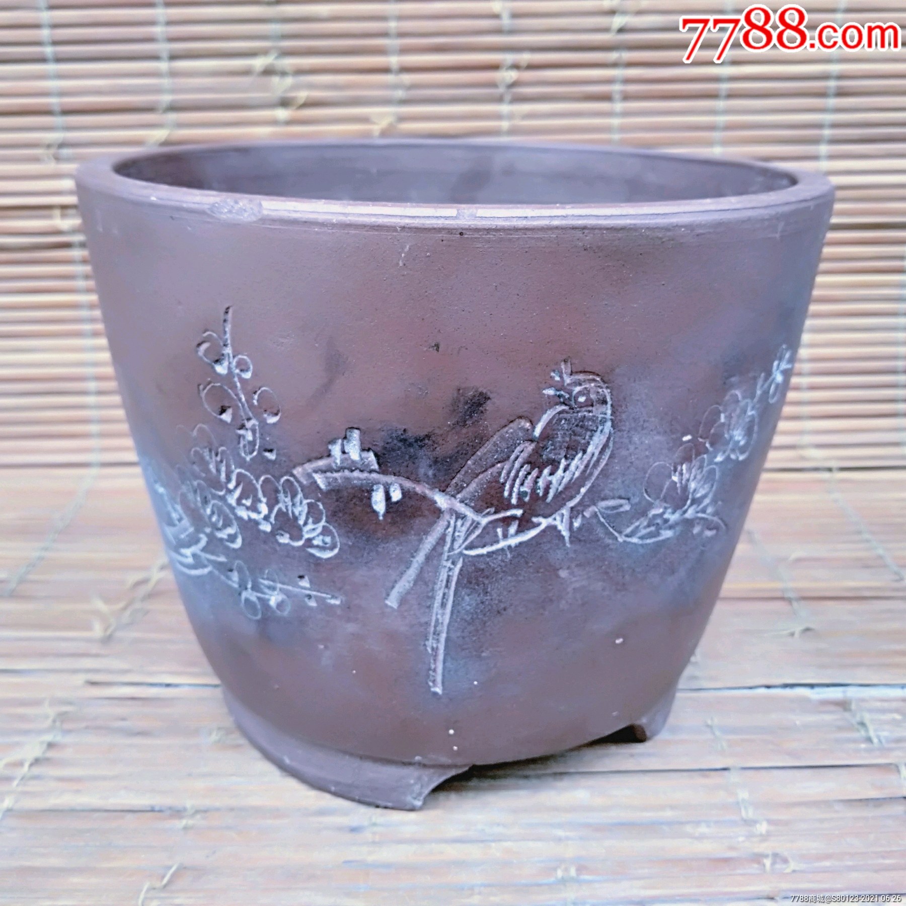 老刻画花鸟紫砂盆