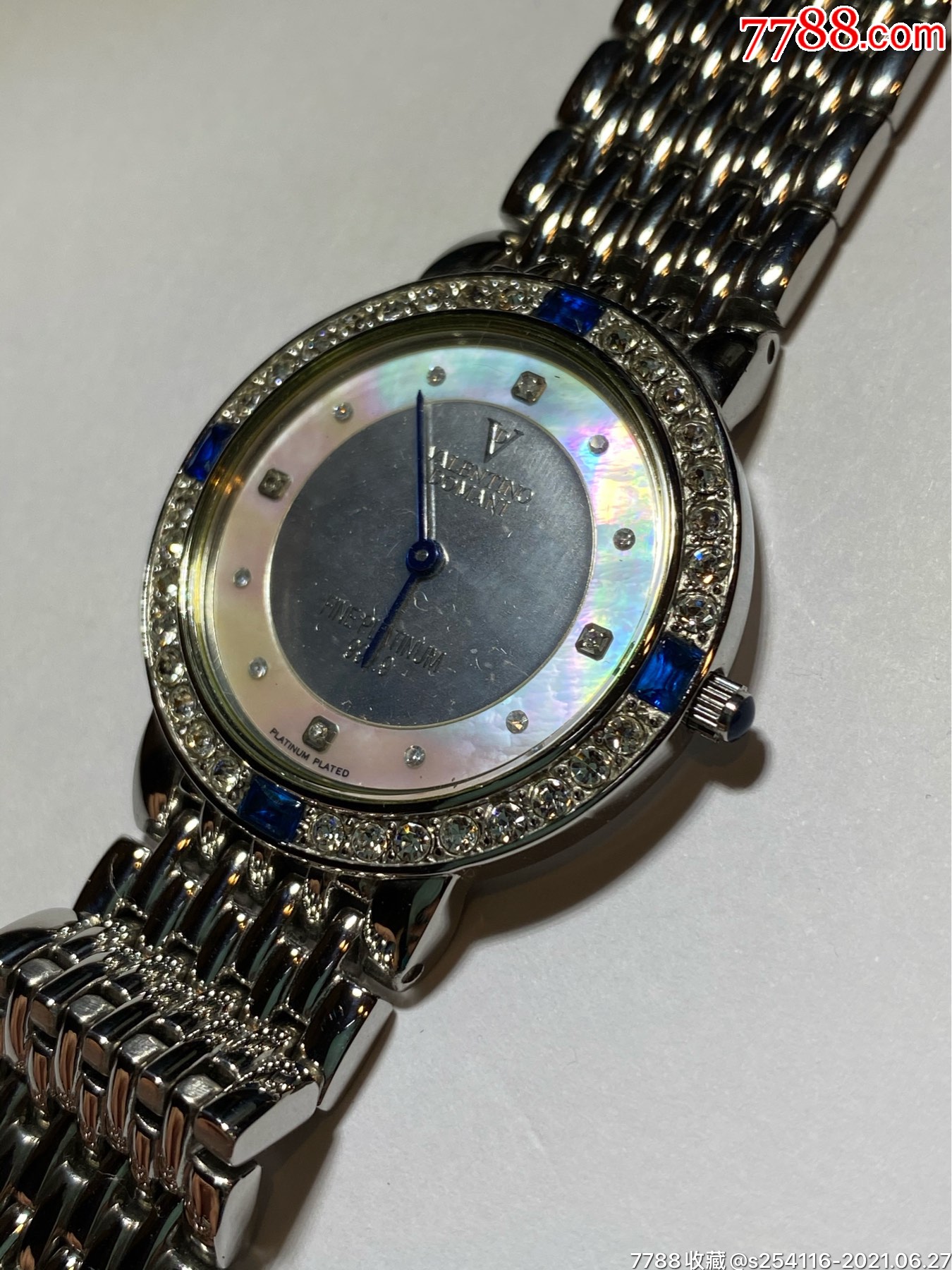 意大利品牌valentino瓦伦蒂诺石英男表白金9999表盘蓝宝石天然钻石