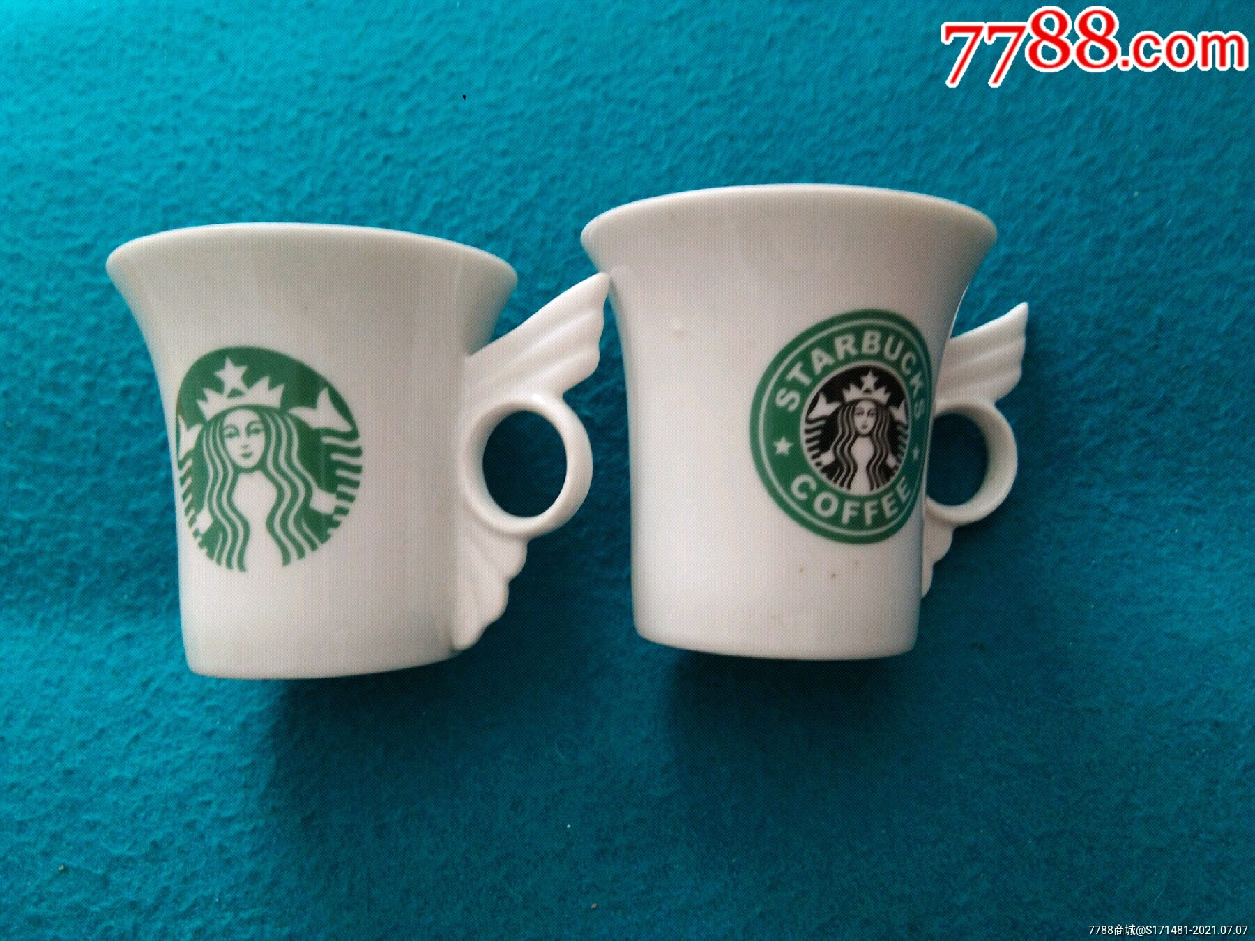 一对很美观的瓷杯