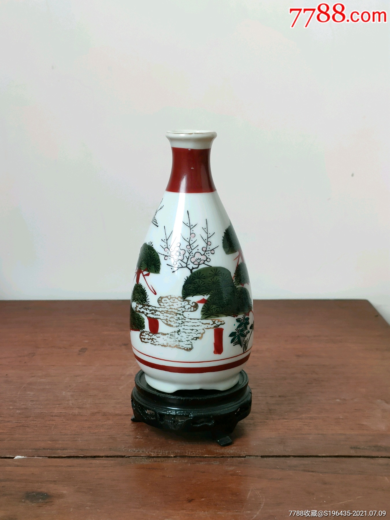 海外回流传世老九谷烧赤绘插花瓶