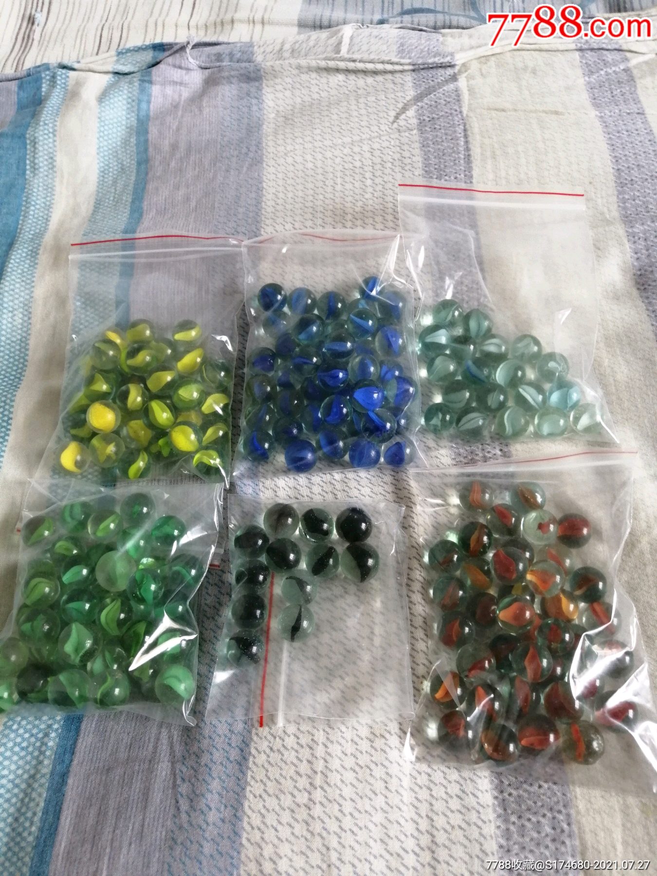 玻璃弹珠:经典跳棋棋子:跳棋