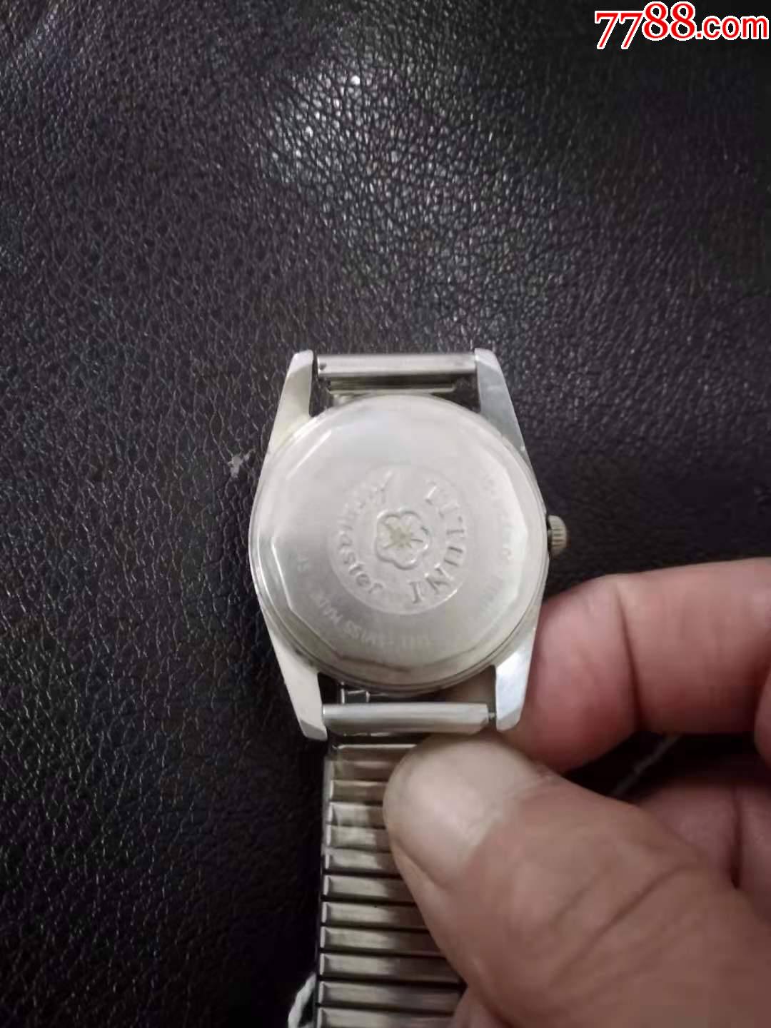 瑞士原装梅花表