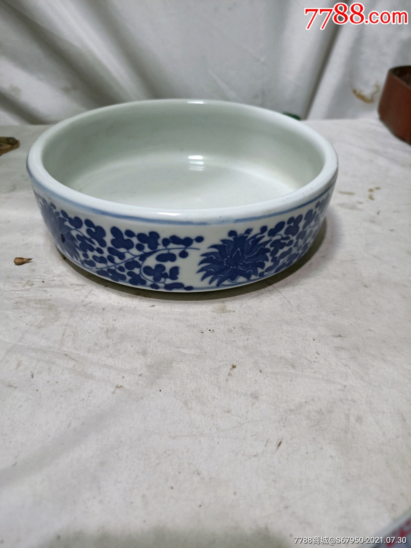 景德镇青花笔洗