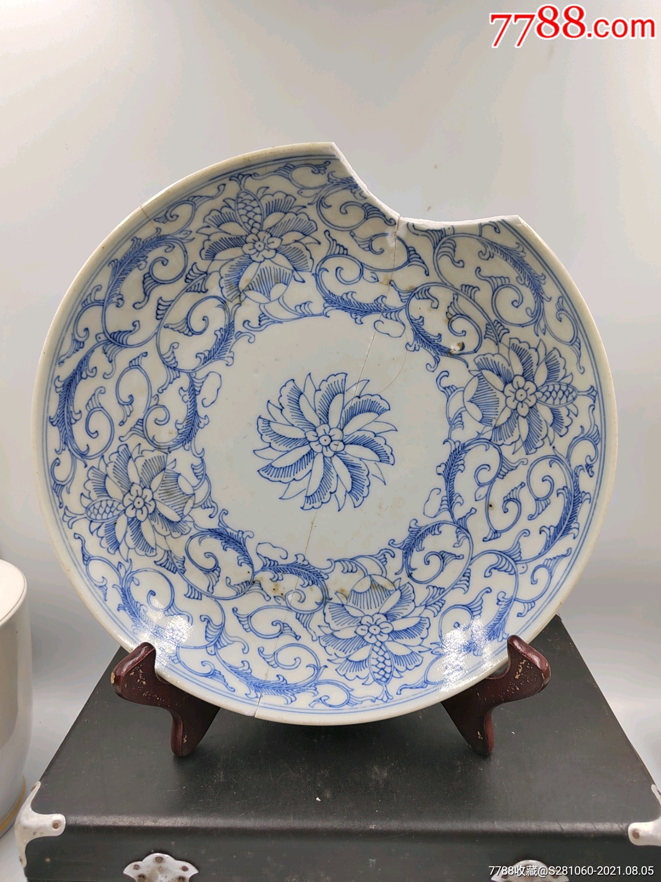 嘉庆缠枝莲青花大盘-青花瓷-7788青花瓷收藏