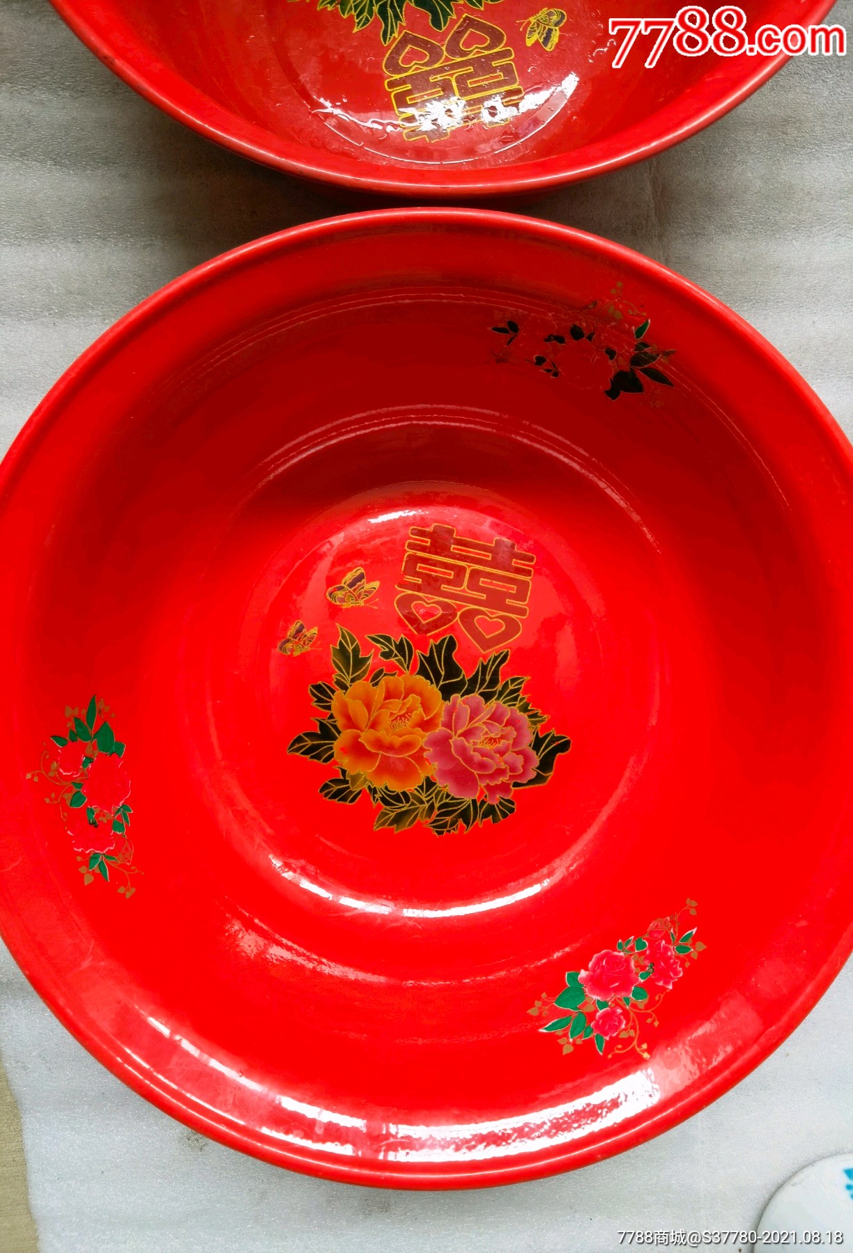 搪瓷盆一对无破损