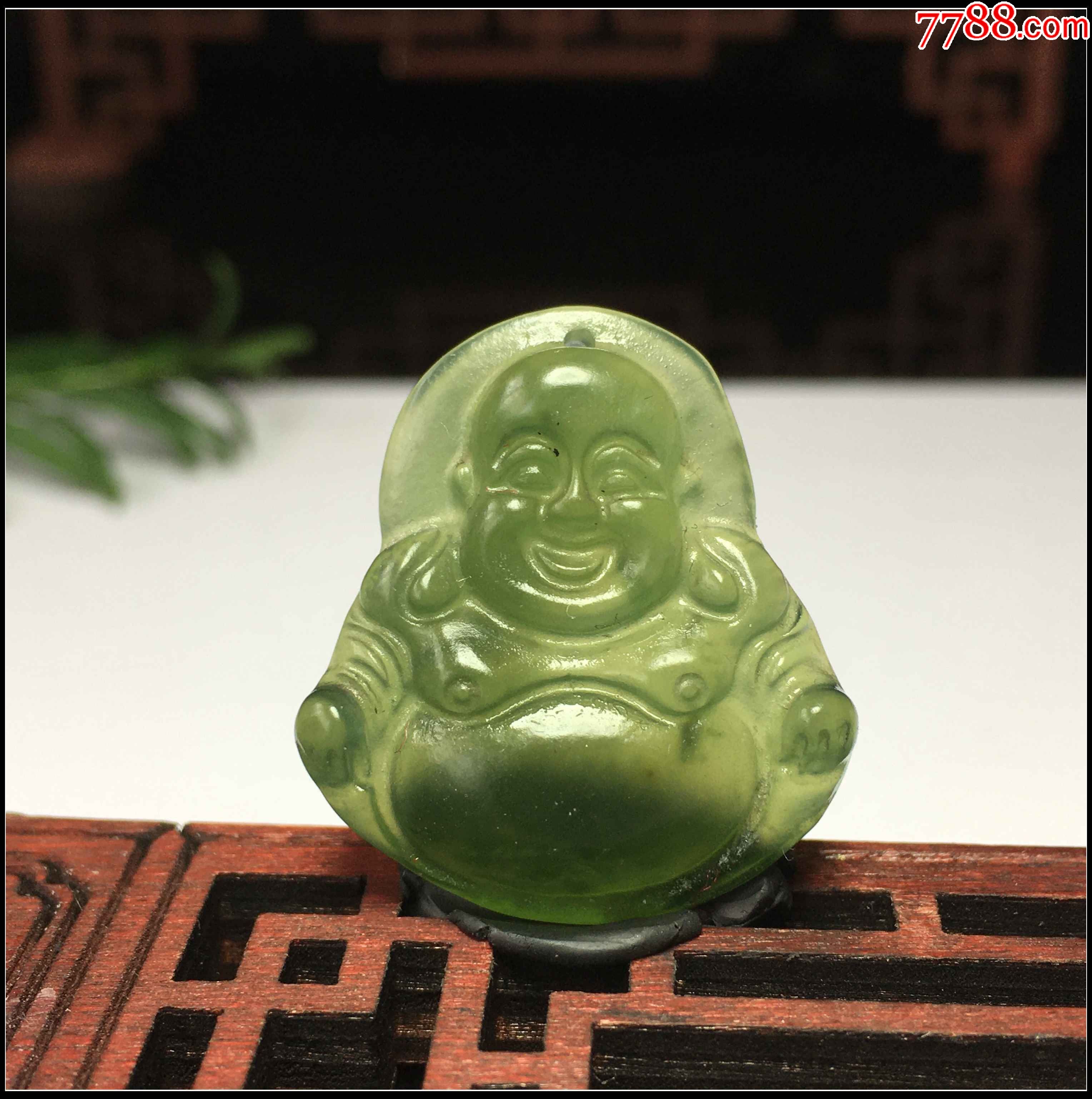 天然岫玉笑佛吊坠