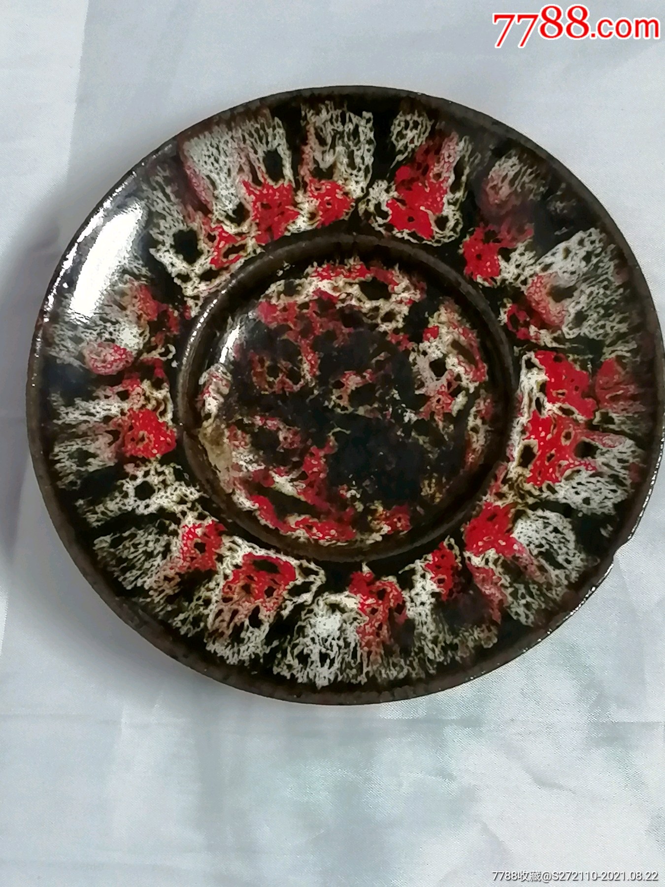 窑变釉火焰纹小蝶子