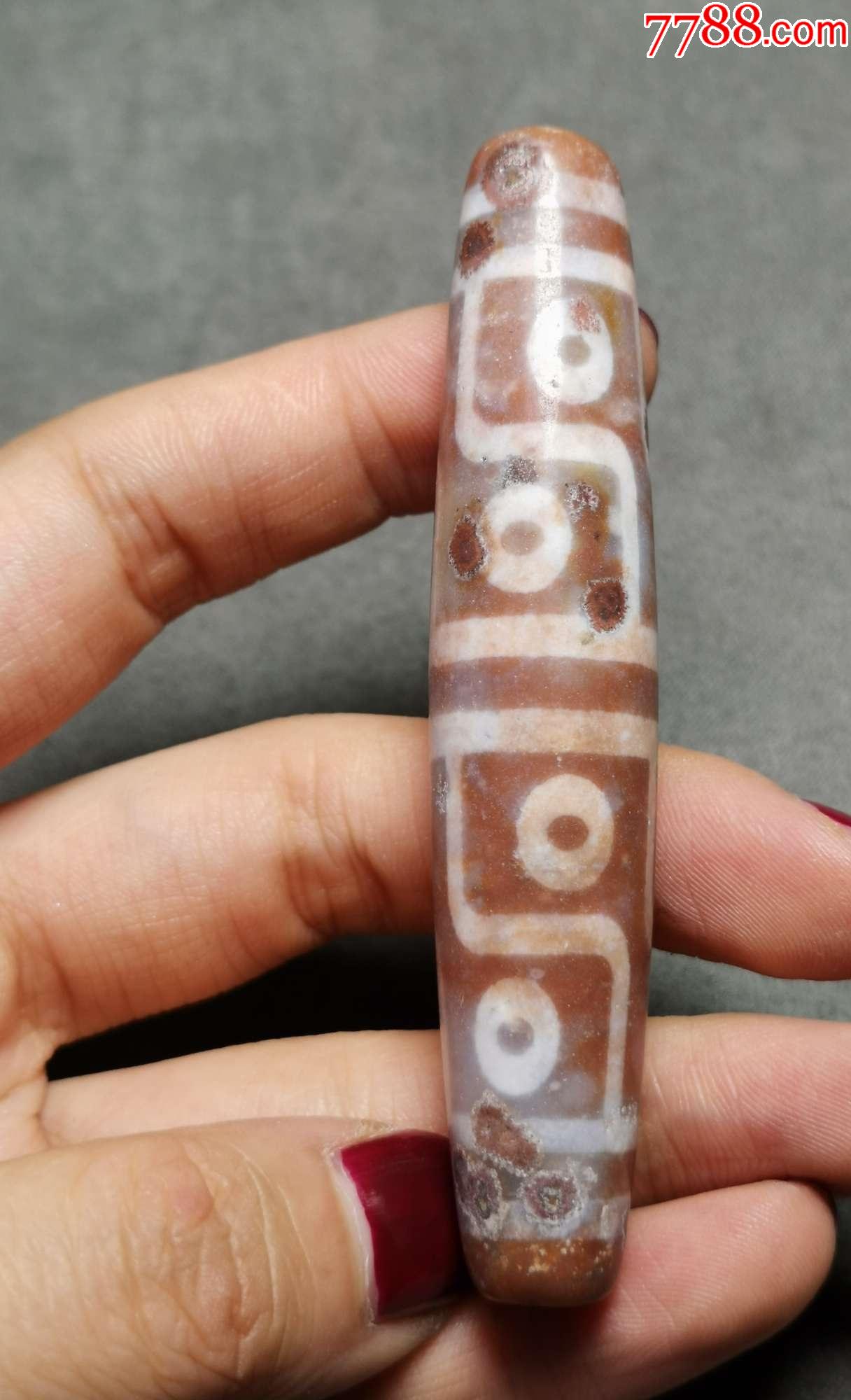 4925藏传朱砂点十二眼天珠
