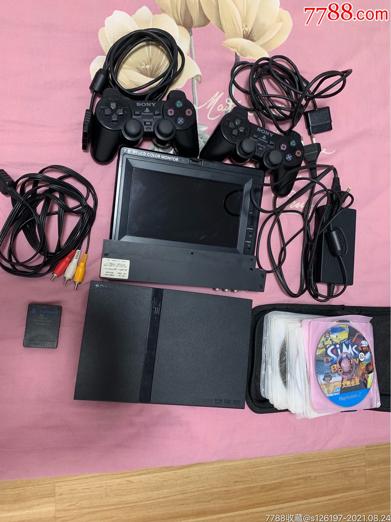 索尼ps2超薄机,全套,加ps2便携式显示器,送20张游戏碟