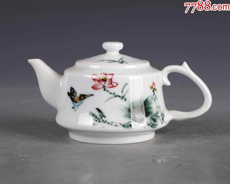 景德镇老厂货瓷器高白泥手绘釉中彩荷花茶壶