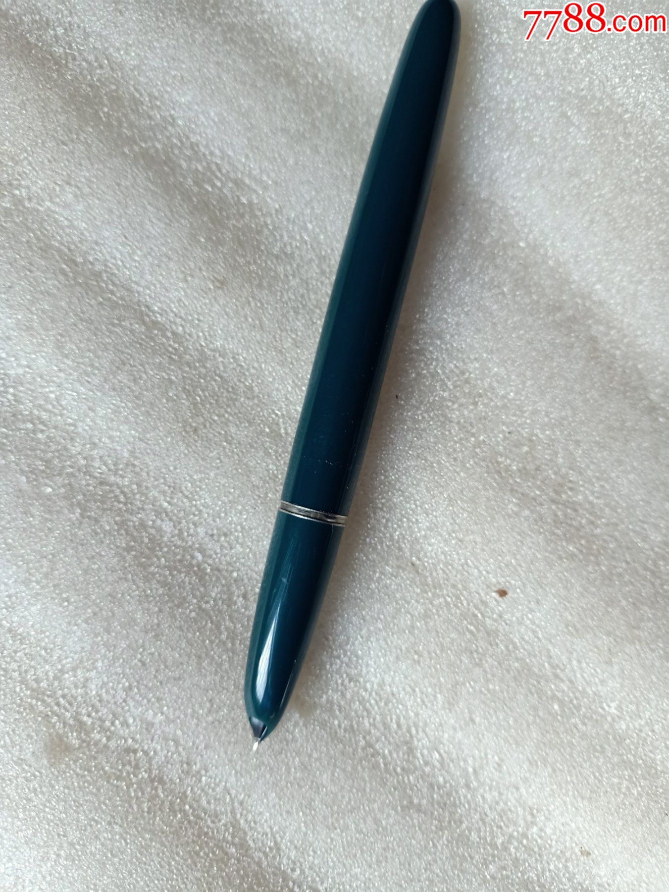 全新品英雄616钢笔d33没上过水的品相如图