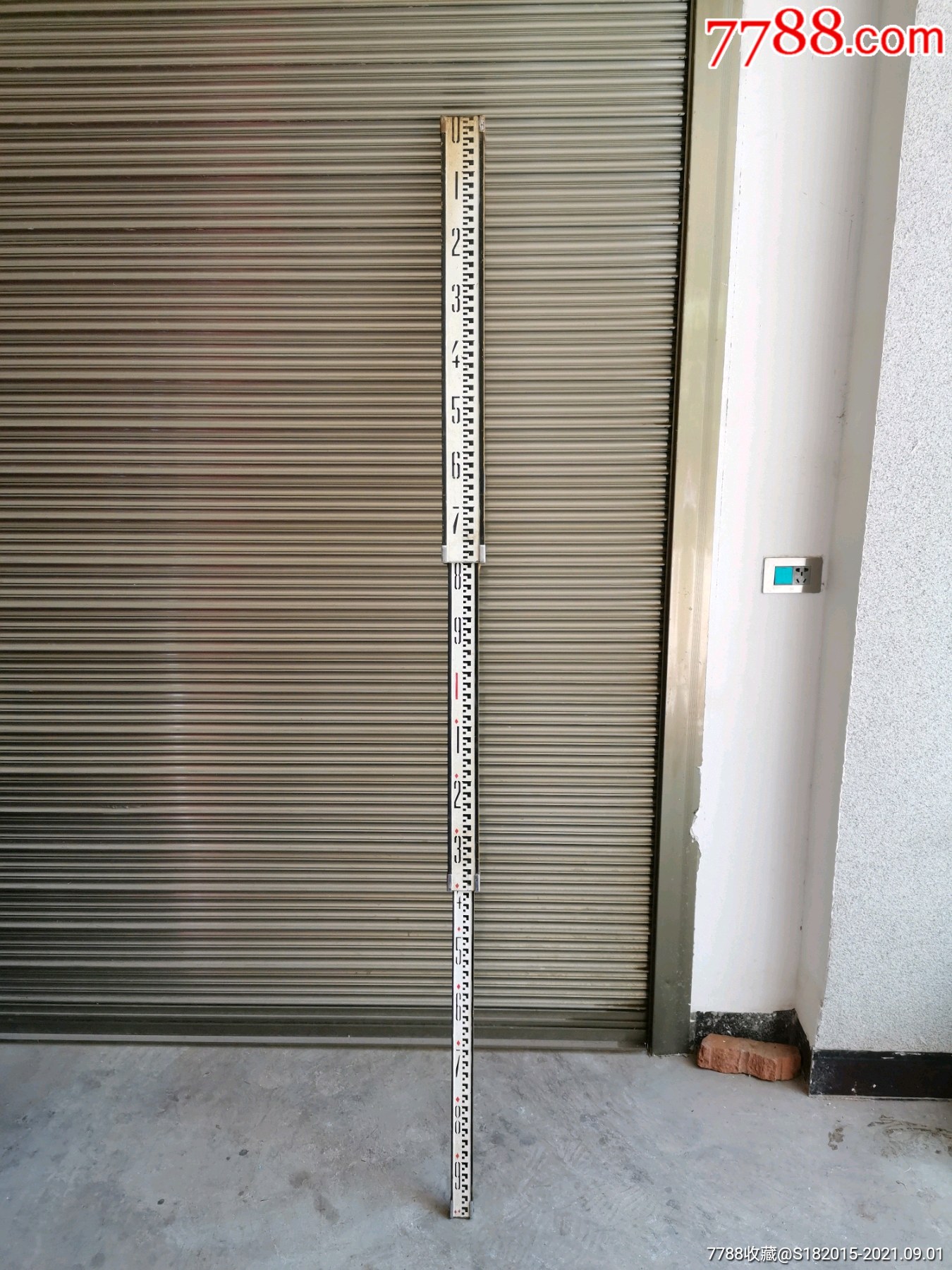 劲松牌2米塔尺江西黎川国营华山测绘制品厂