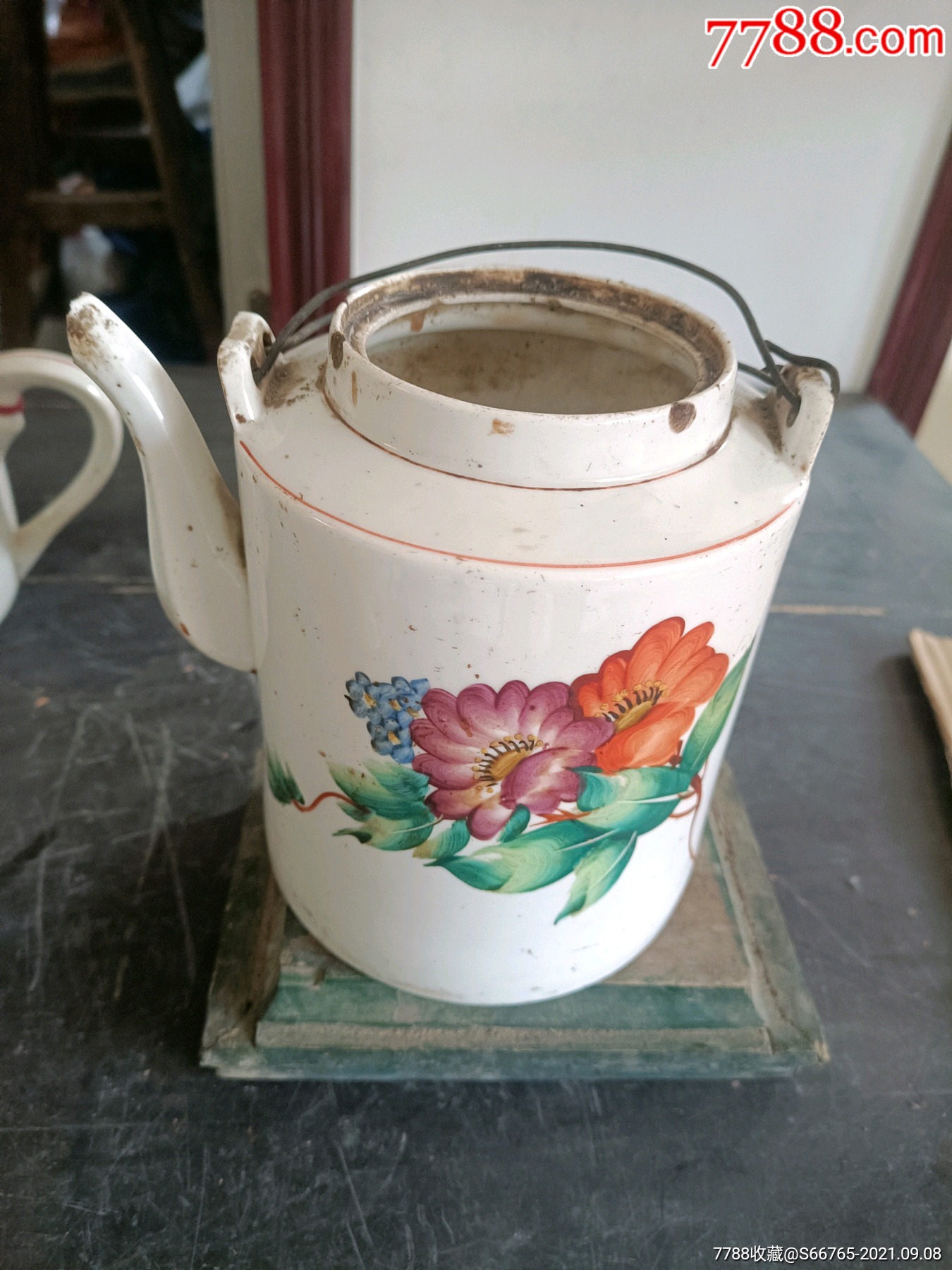 怀旧民国手绘花卉提梁壶_茶壶_图片收藏_回收价格_7788老照片