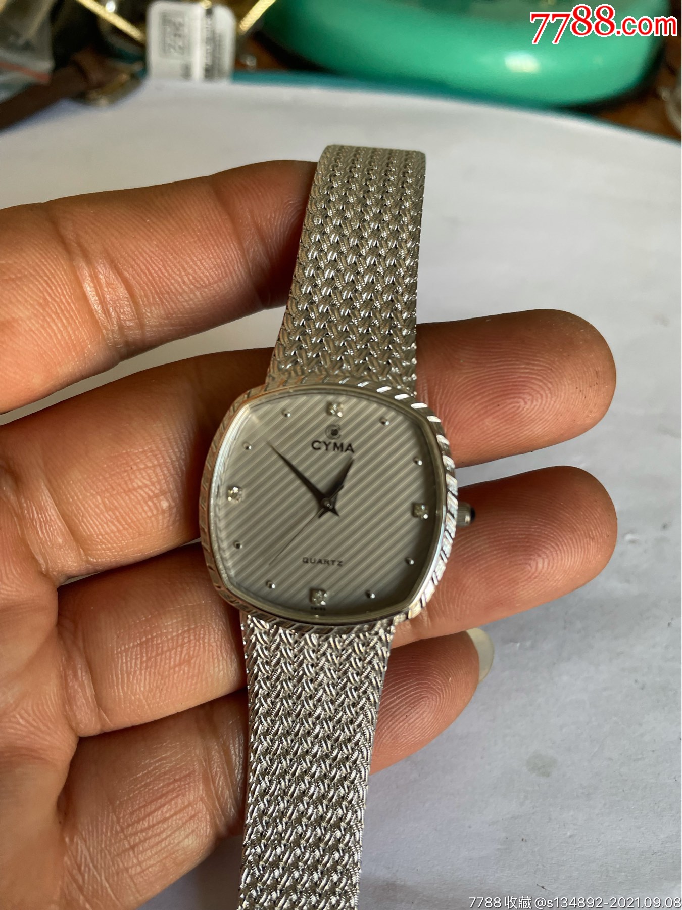 库存未使用瑞士产西马男石英表