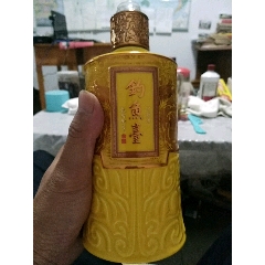 钓鱼台宝鼎酒图片