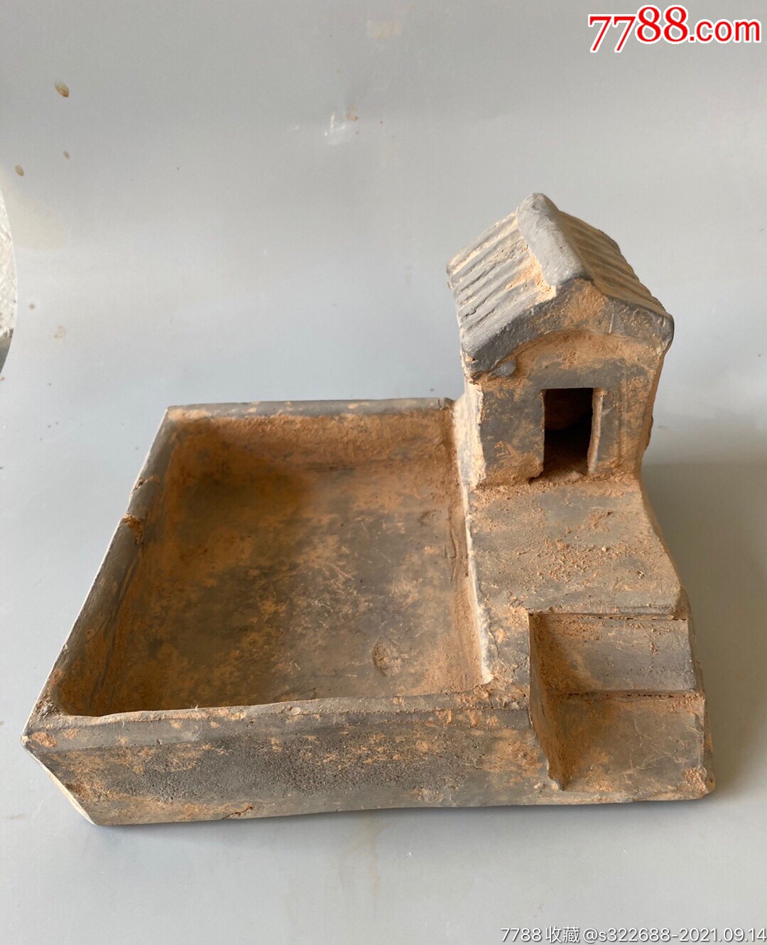 汉代厕所与猪圈一体