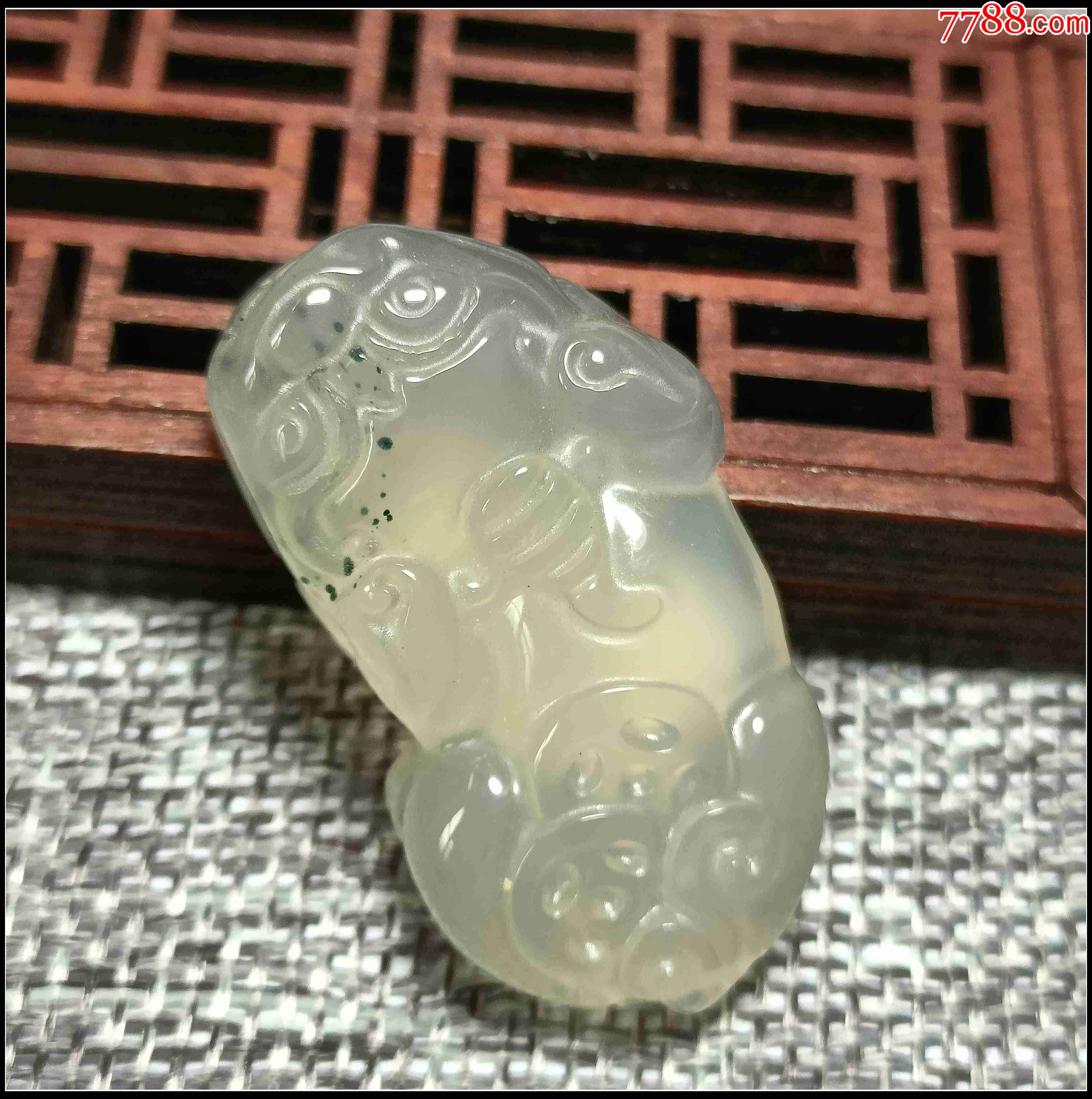 天然冰种玉髓金钱貔貅吊坠_价格58元【雅藏玉阁】_第1张