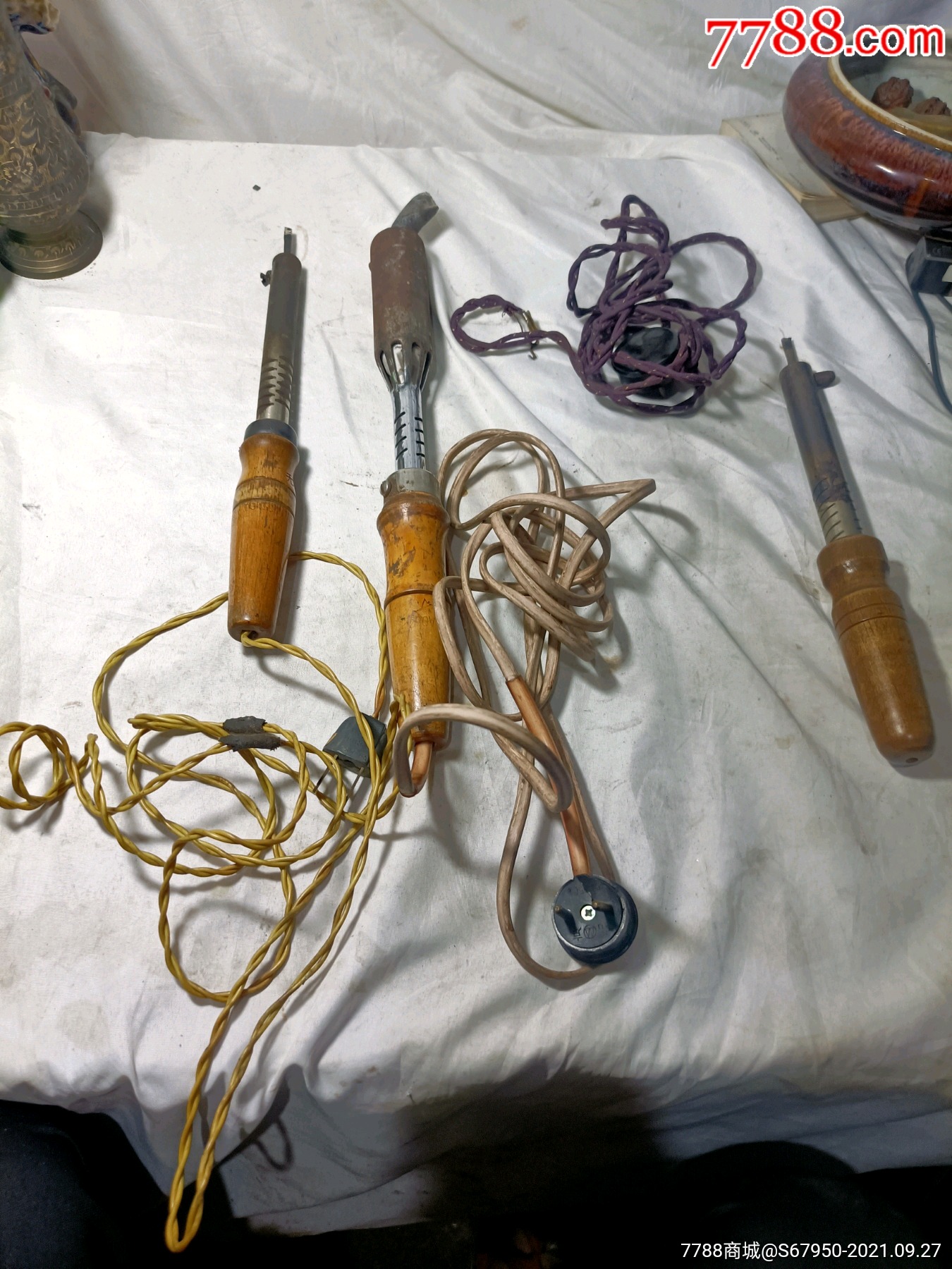 三个老工具,电烙铁,一个坏了.看图-价格:12元-au27823905-其他生活用