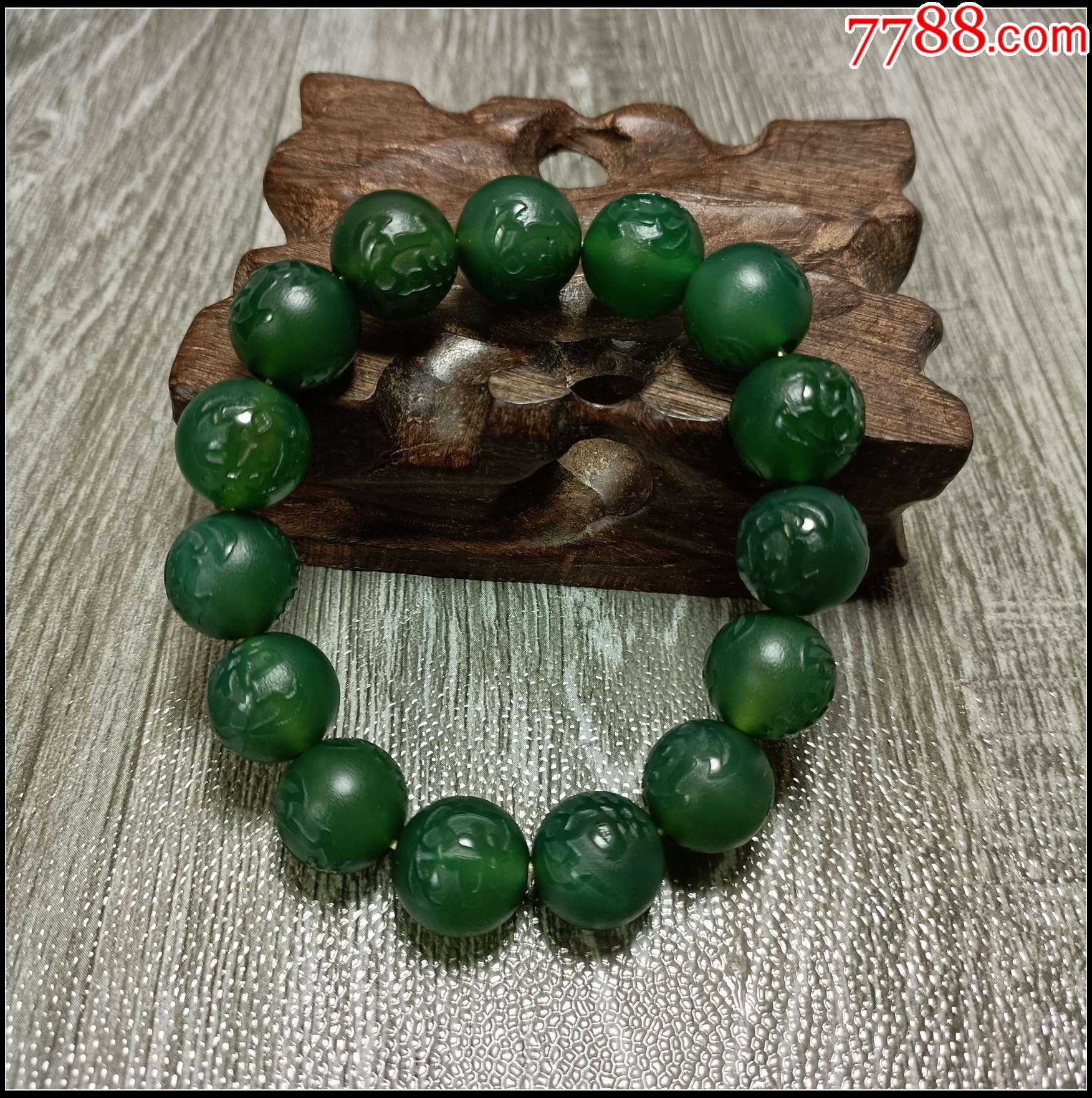 滚动鼠标滚轴,图片即可轻松放大,缩小更多"玛瑙/宝石手串"商品>>>>