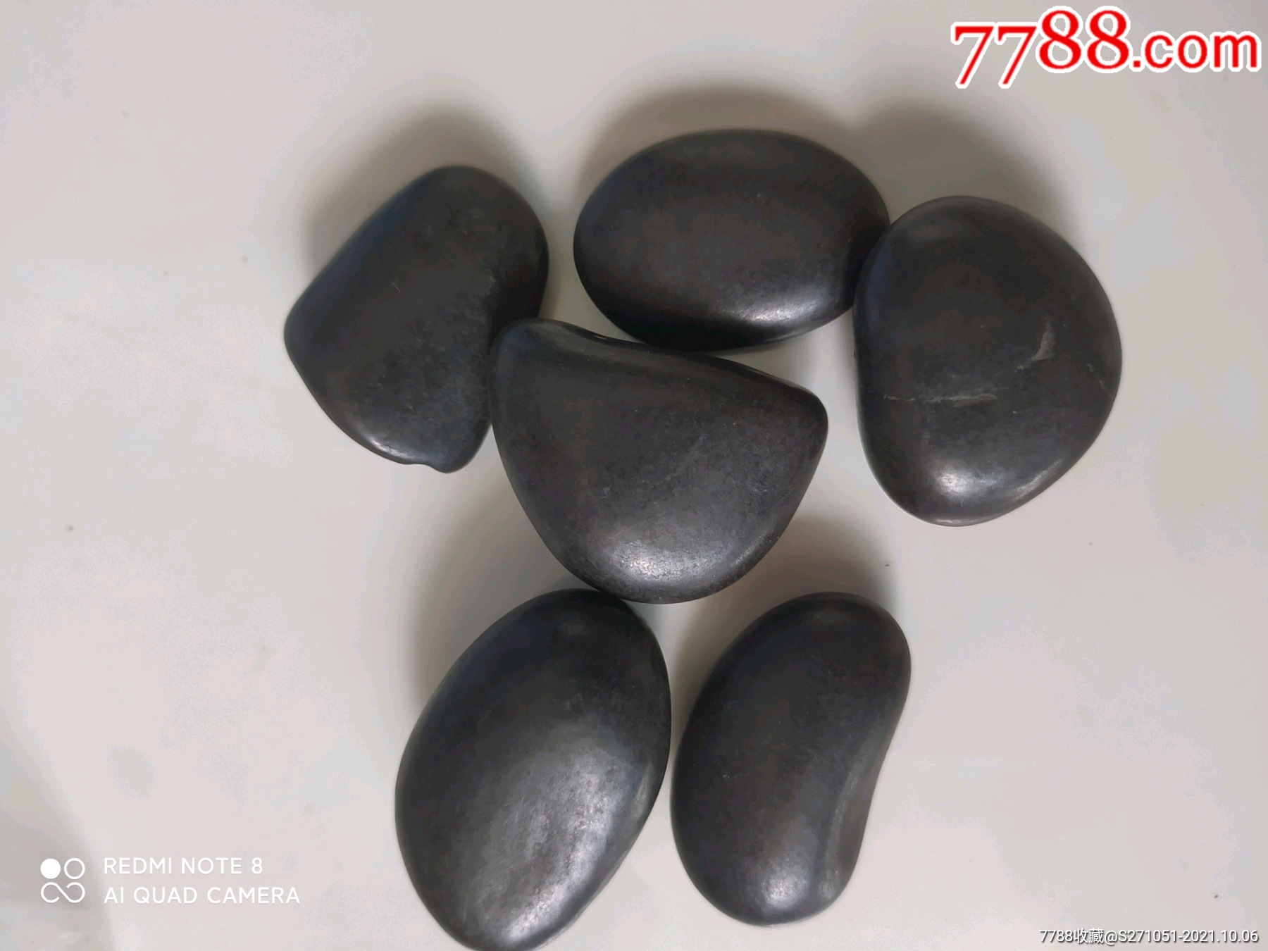 小颗粒玻璃陨石