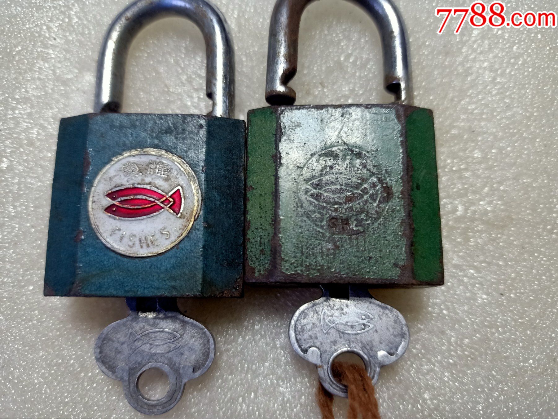 两把老双鱼锁头d488好用一把原钥匙品相如图