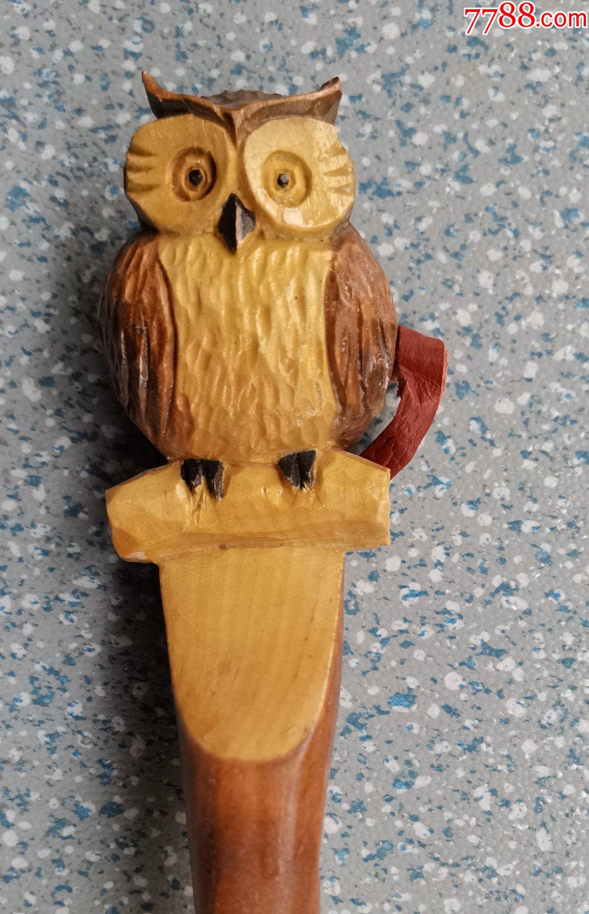 椴木雕刻猫头鹰造型鞋拔子长48厘米既可作摆件又可作挂件