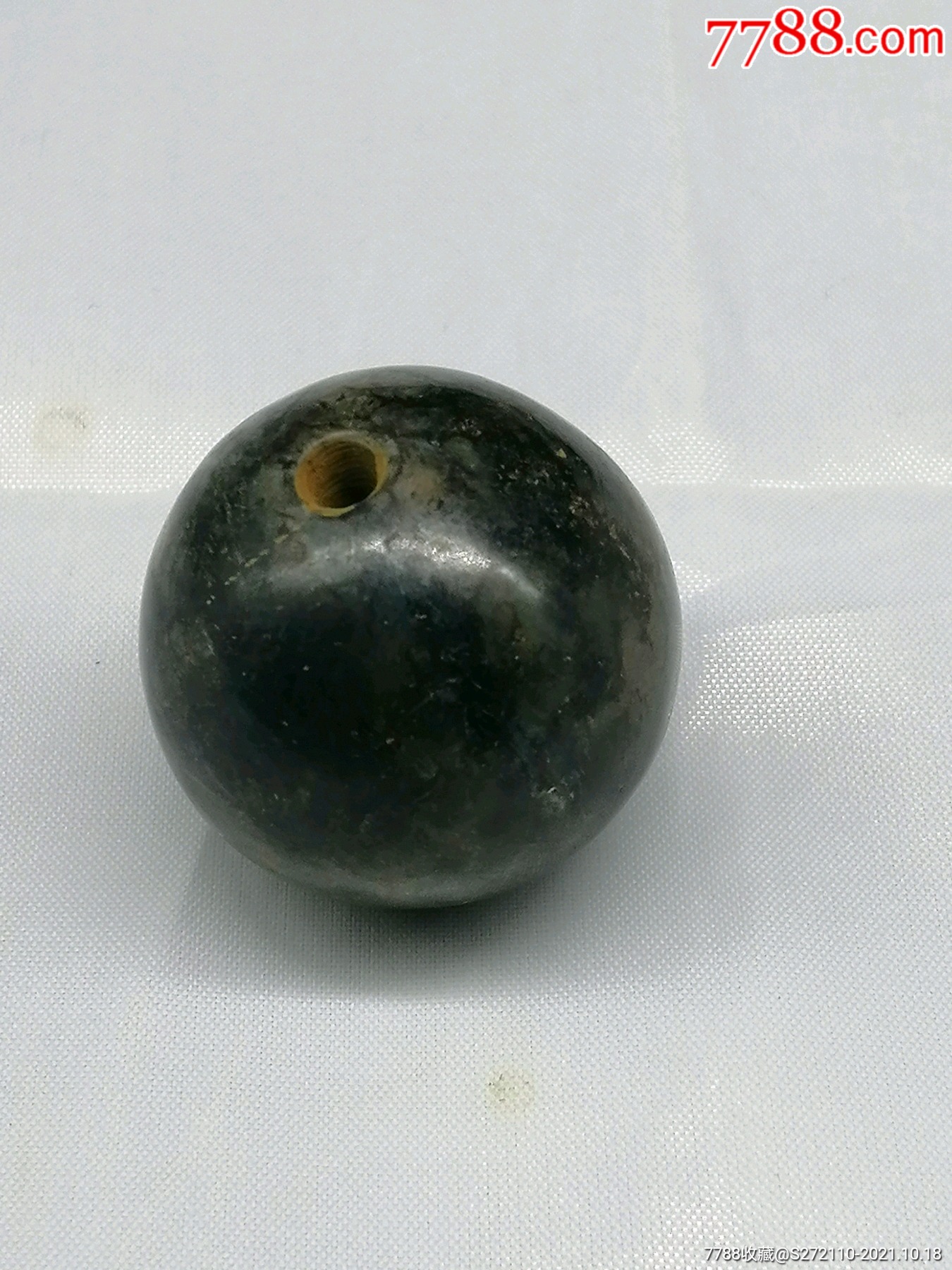 和田玉墨玉大顶珠